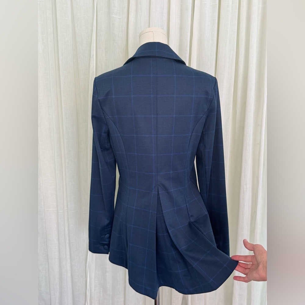 CAbi I 5475 Dark Blue Checkered Blazer - Picture 5 of 11
